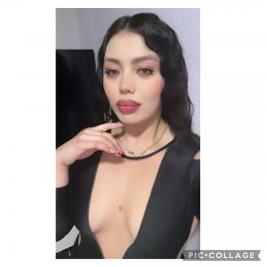 631511689: Chica busca chico en León