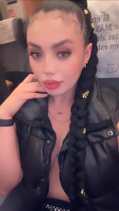 631511689: Chica busca chico en La Coruña