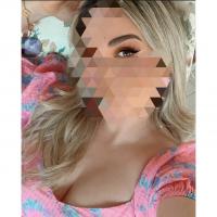 615698110: Chica busca chico en La Coruña