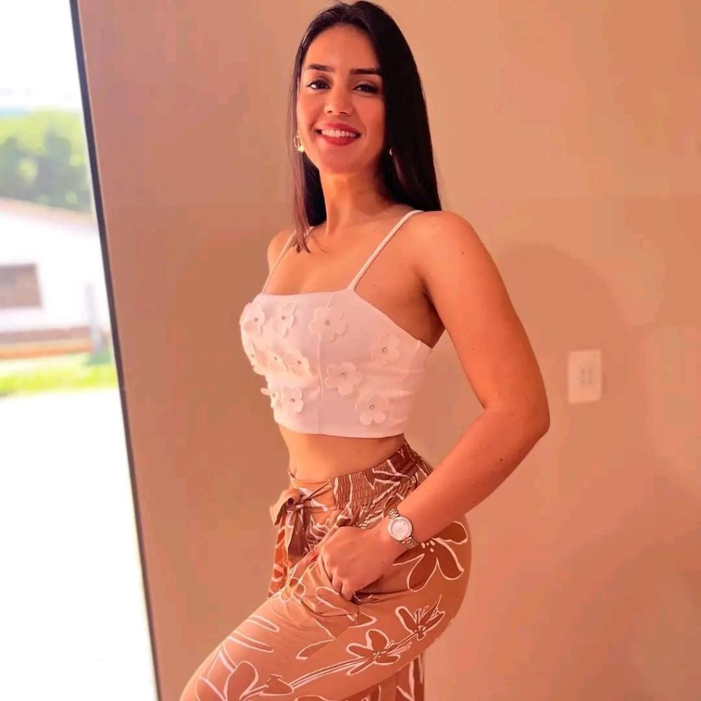 613911979: Chica busca chico en Orense