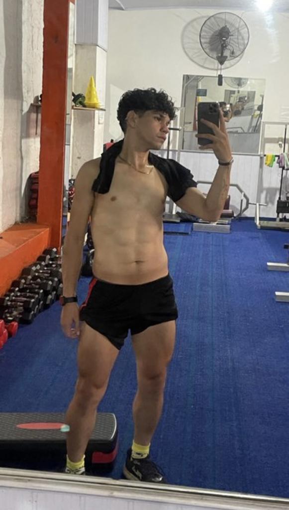 Chico busca chica en Murcia: 