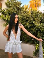 687774066: Chica busca chico en Ibiza