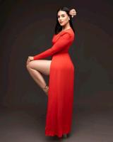 613911979: Chica busca chico en Orense