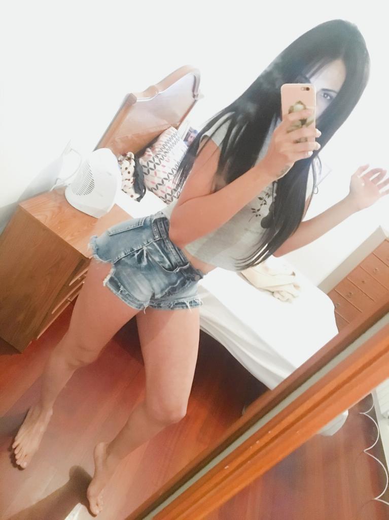 643501220: Transexual en Pontevedra