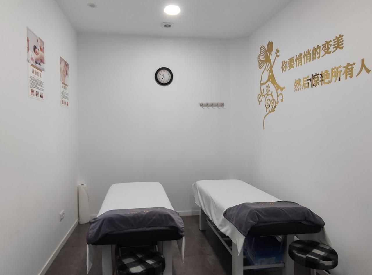 Chica busca chico en Barcelona: 