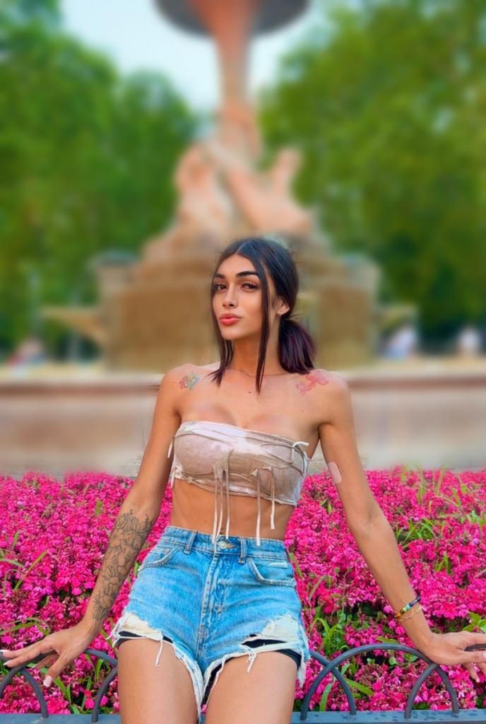 647053809: Transexual en Barcelona