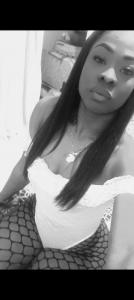 603313895: Chica busca chico en Zaragoza