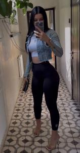 664569399: Chica busca chico en Almería