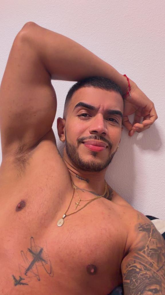 617819571: Chico busca chica en Mallorca