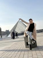 678125590: Chico busca chica en Madrid