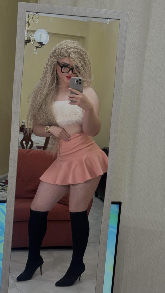 624567517: Travesti en La Coruña