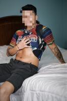 611862998: Chico busca chica en Barcelona