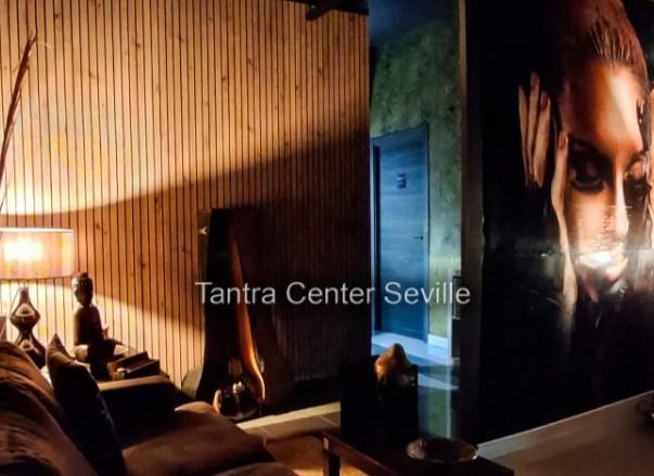 Chica busca chico en Sevilla: 