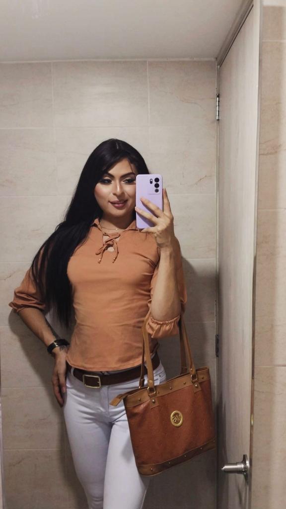 633046039: Travesti en Pontevedra