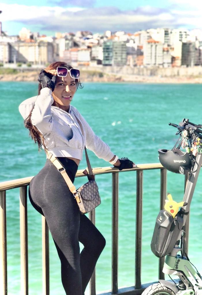 611337496: Travesti en Valladolid