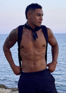 613905049: Chico busca chica en Alicante