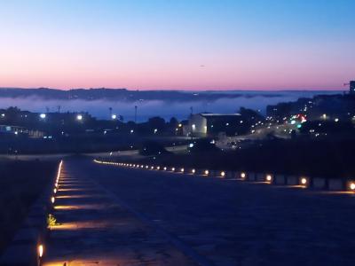 611166113: Chica busca chico en La Coruña