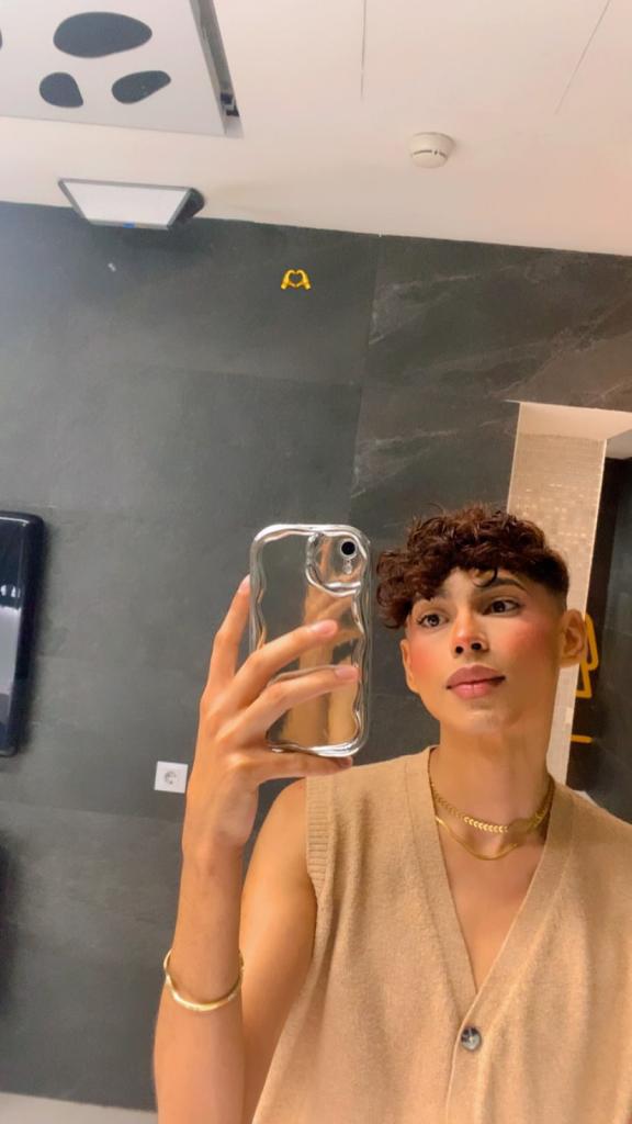 Chico busca chica en Málaga: 