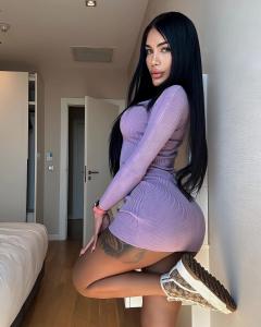 654858256: Travesti en Barcelona