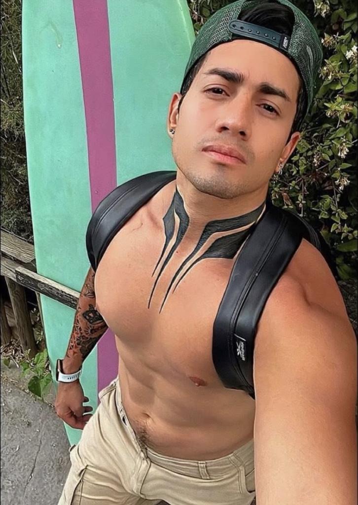 Chico busca chica en Asturias: 