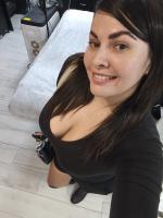 641081765: Chica busca chico en Granada