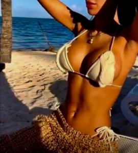 Chica busca chico en Tenerife: 