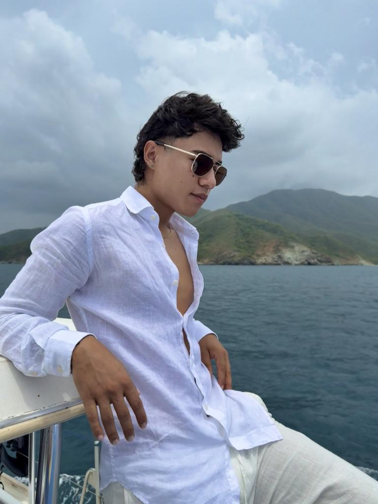 610349222: Chico busca chica en Madrid