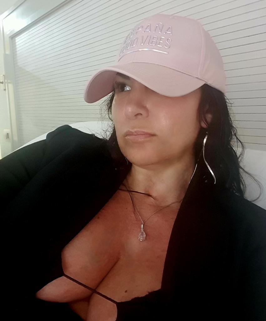 Chica busca chico en Mallorca: 