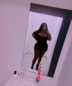 604105088: Chica busca chico en Barcelona