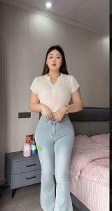 688170168: Chica busca chico en Barcelona