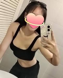 673549142: Chica busca chico en Barcelona