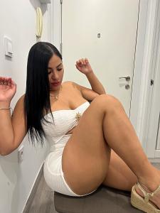 634069938: Chica busca chico en Badajoz