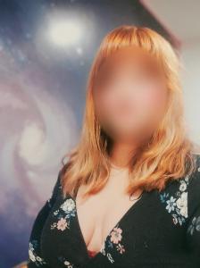 654685358: Chica busca chico en Barcelona