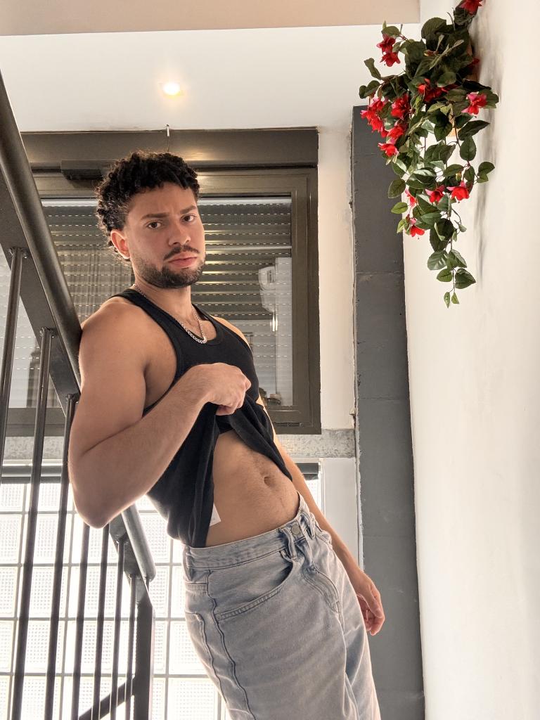 Chico busca chica en Valencia: 