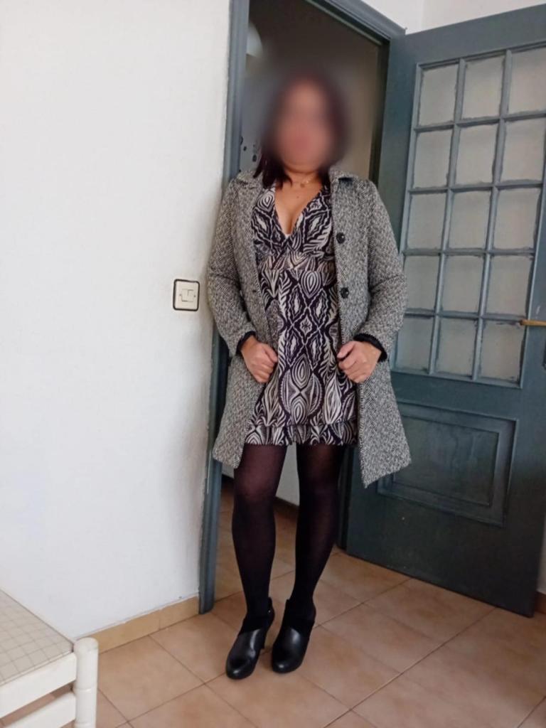 616921352: Chica busca chico en Pontevedra