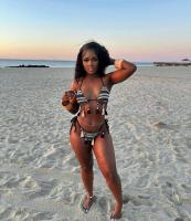 622887740: Chica busca chico en Barcelona