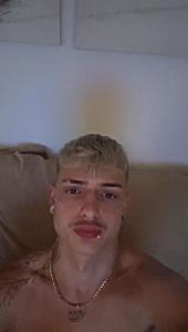 612461014: Chico busca chica en Asturias