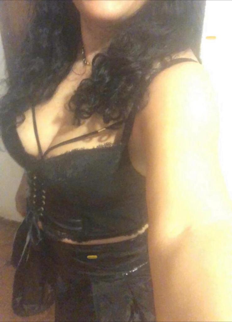 Chica busca chico en La Coruña: 