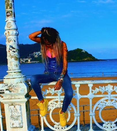 Chica busca chico en La Coruña: 