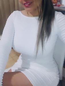 Chica busca chico en Ibiza: 