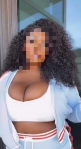 607234911: Chica busca chico en Barcelona