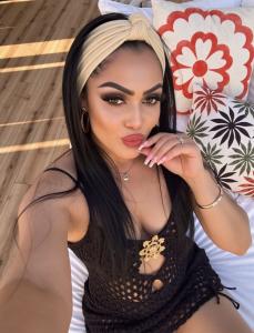 613800625: Chica busca chico en Guipúzcoa