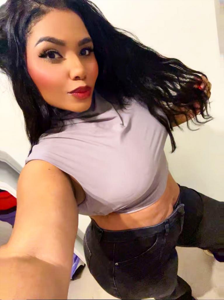 Chica busca chico en Madrid: Chica busca chico