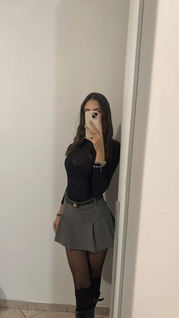 Chica busca chico en Granada: 