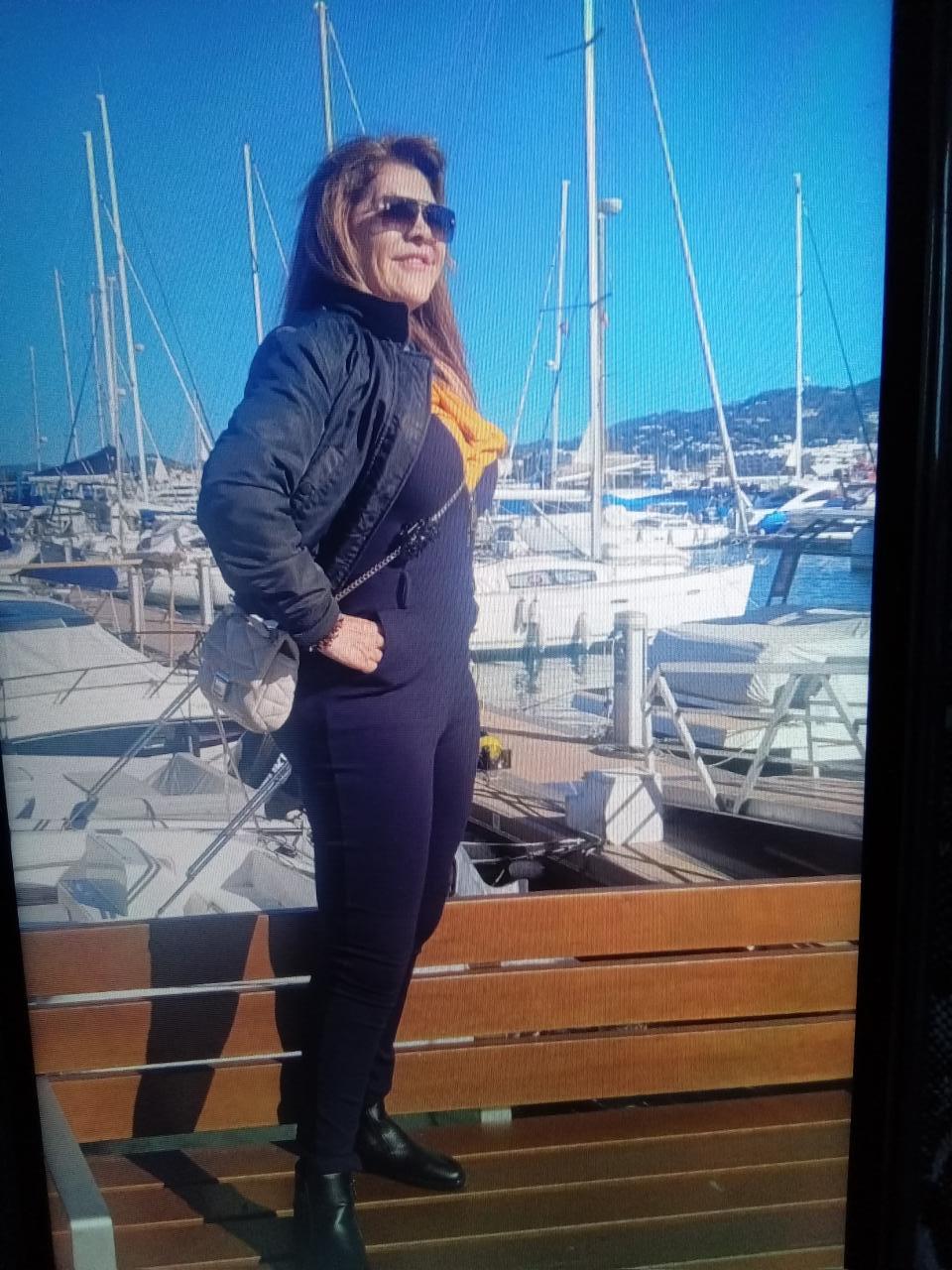 Chica busca chico en Ibiza: 