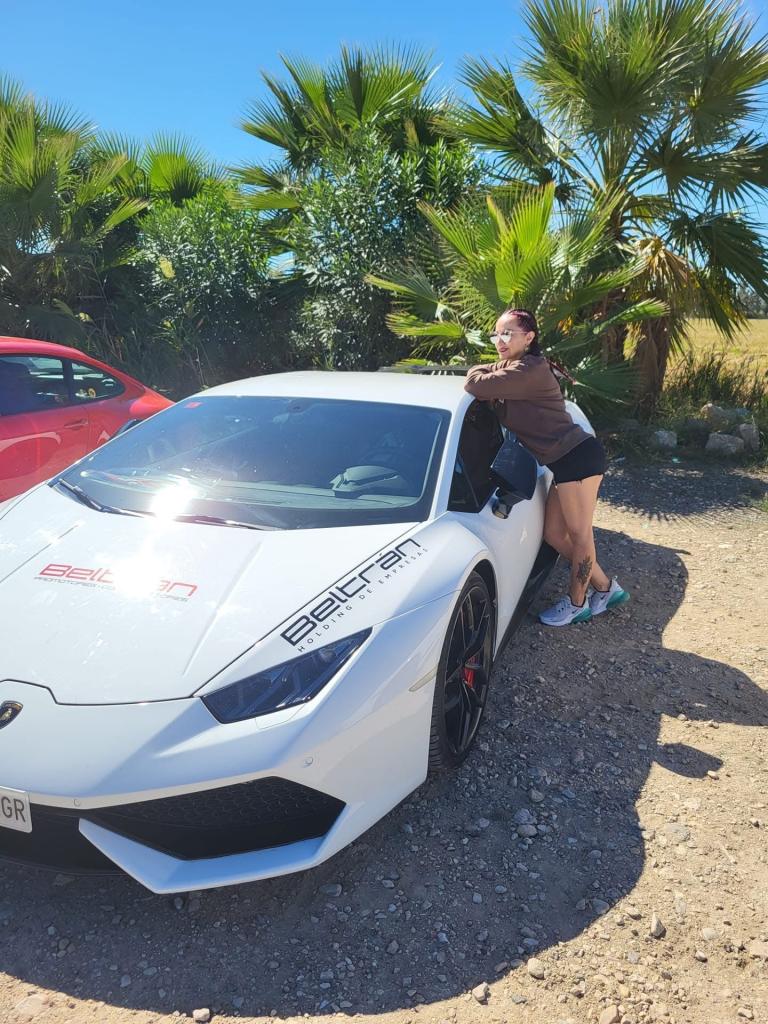 663582593: Chica busca chico en Cáceres