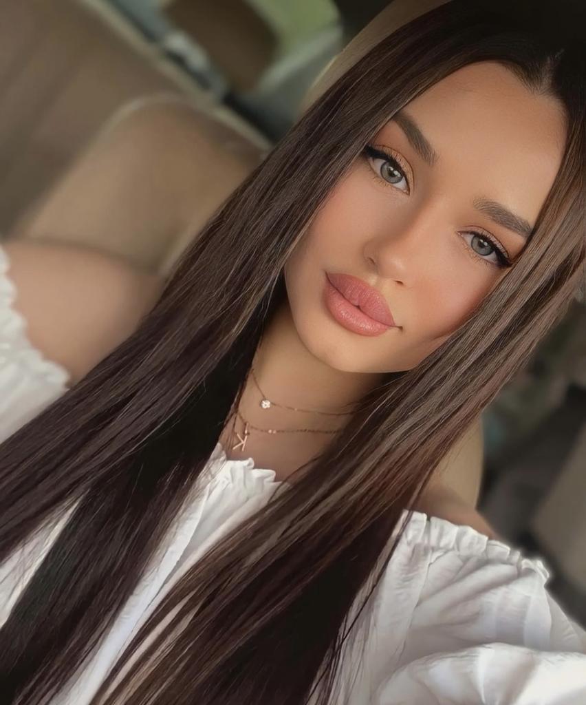 631382256: Chica busca chico en Málaga