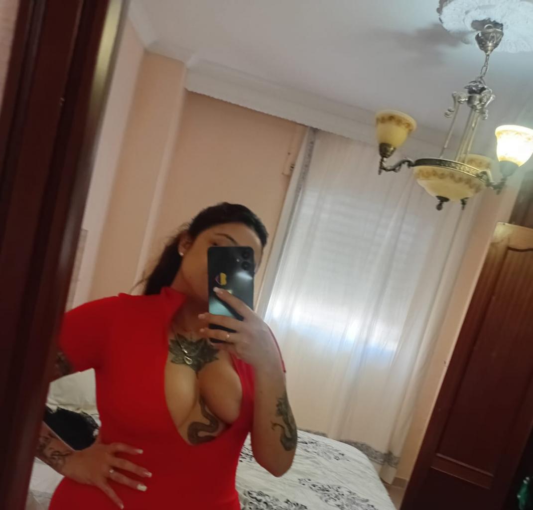 685313376: Chica busca chico en Cádiz