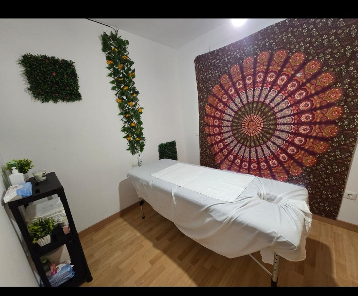 641194923: Chica busca chico en Castellón