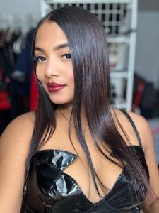 666365091: Chica busca chico en Navarra